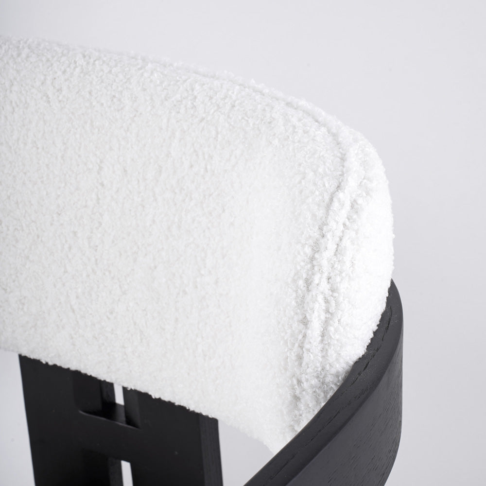 Chaise Portique